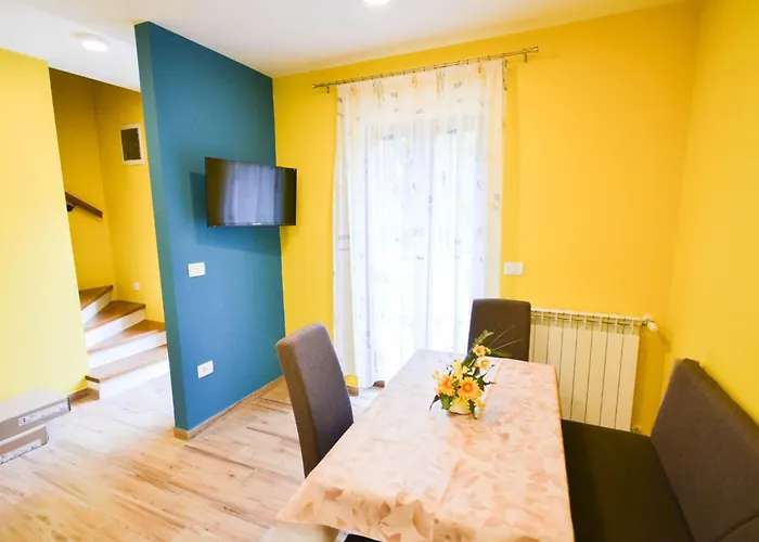 דירה Modernes In Novigrad Mit Privatem Parkplatz By Interhome *